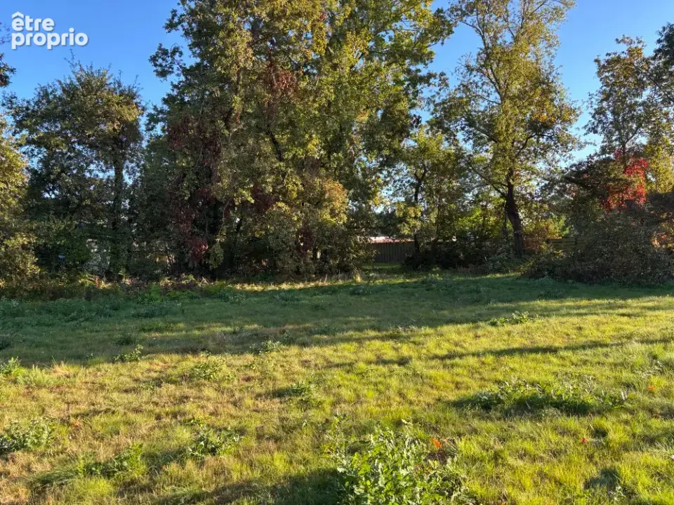 Photo Terrain à Ares au prix de 375 000€