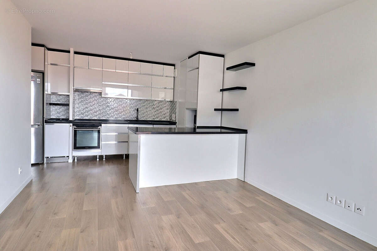 Appartement à VITRY-SUR-SEINE