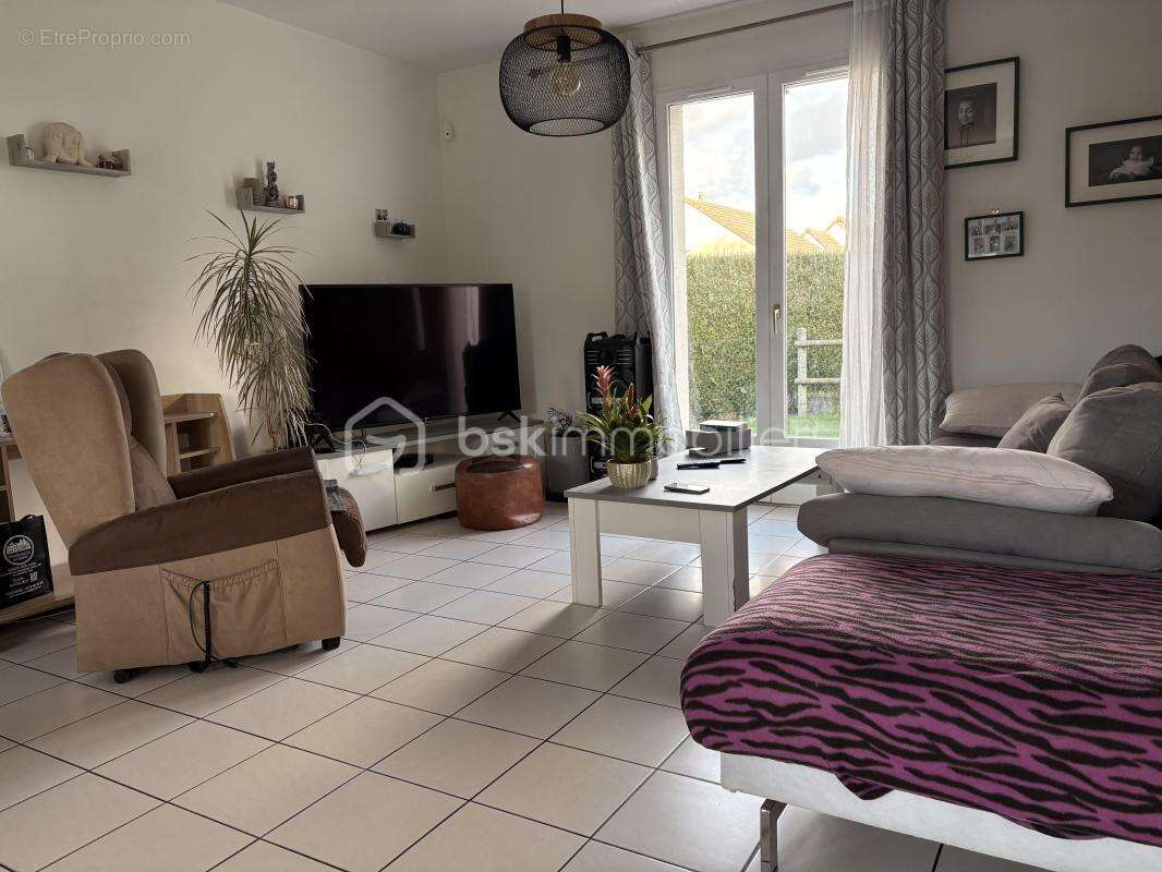 Maison à MANNEVILLE-SUR-RISLE