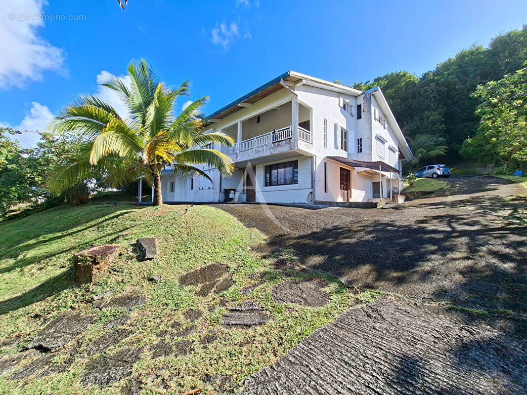 Maison à FORT-DE-FRANCE