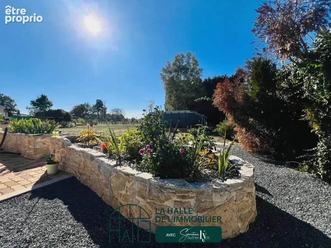 Maison 5 pièces 146 m² à vendre à Roumazieres-Loubert (16270) - photo 13