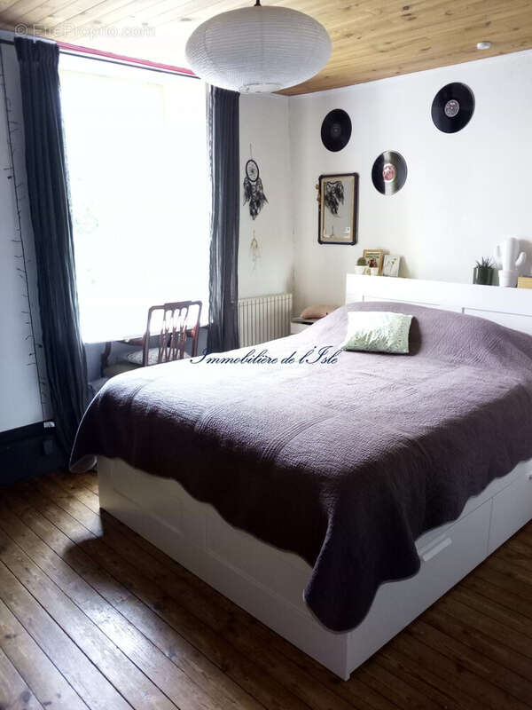 CHAMBRE 2 - Maison à SAINT-ANDRE-ET-APPELLES