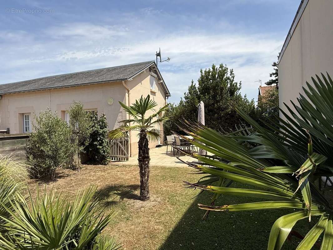 Maison 95 m² à Benerville-Sur-Mer  - photo 2