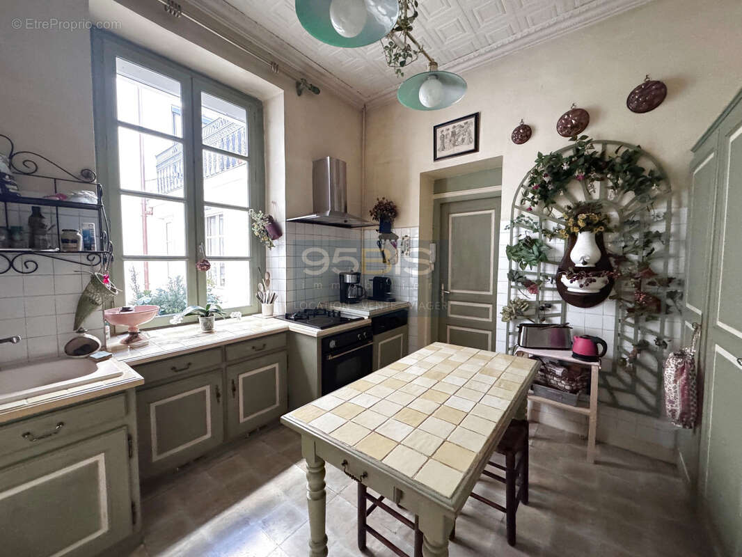 Appartement à LYON-6E