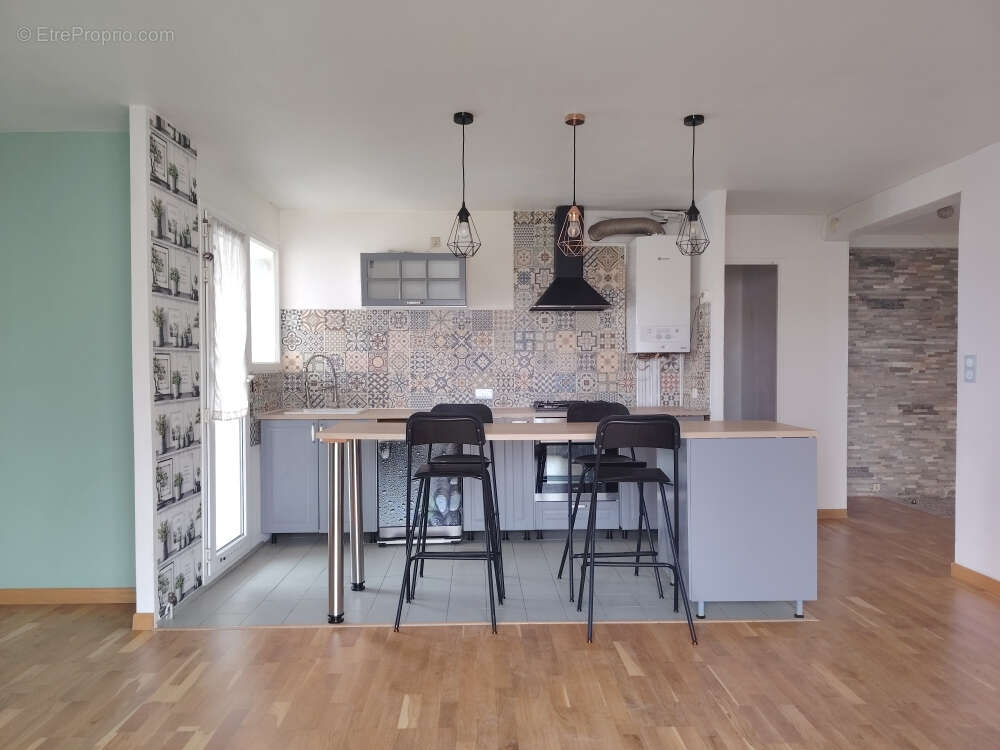 Appartement à MARSEILLE-13E