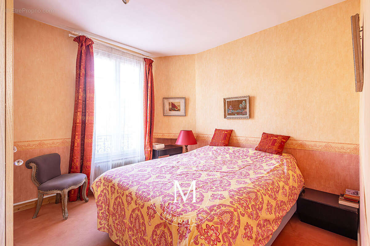 Appartement à MONTROUGE
