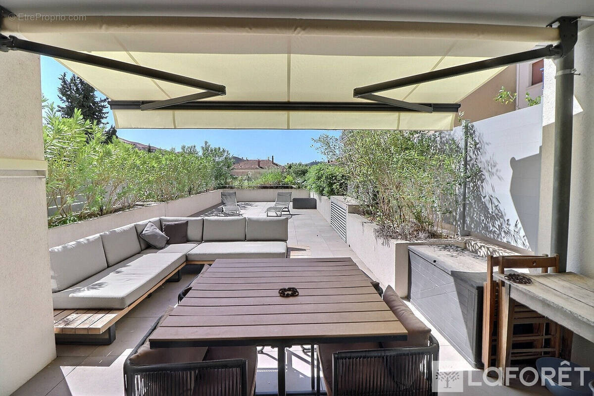 Appartement à HYERES