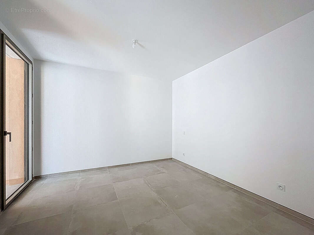 Maison à NIMES