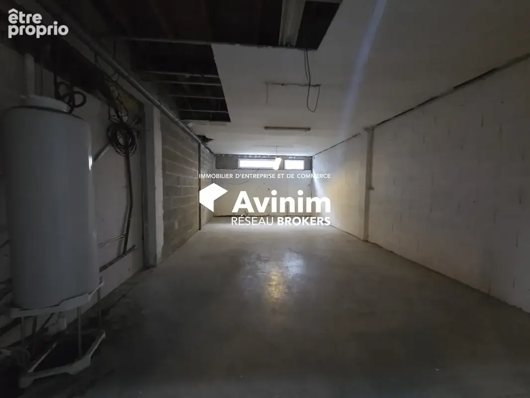 Commerce 947 m² à vendre à Argonay (74370) - photo 6