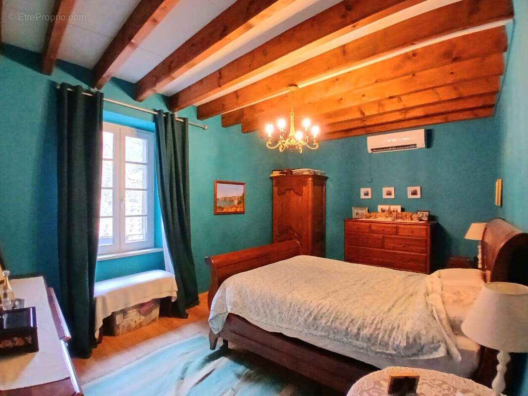 Maison à CAUNES-MINERVOIS