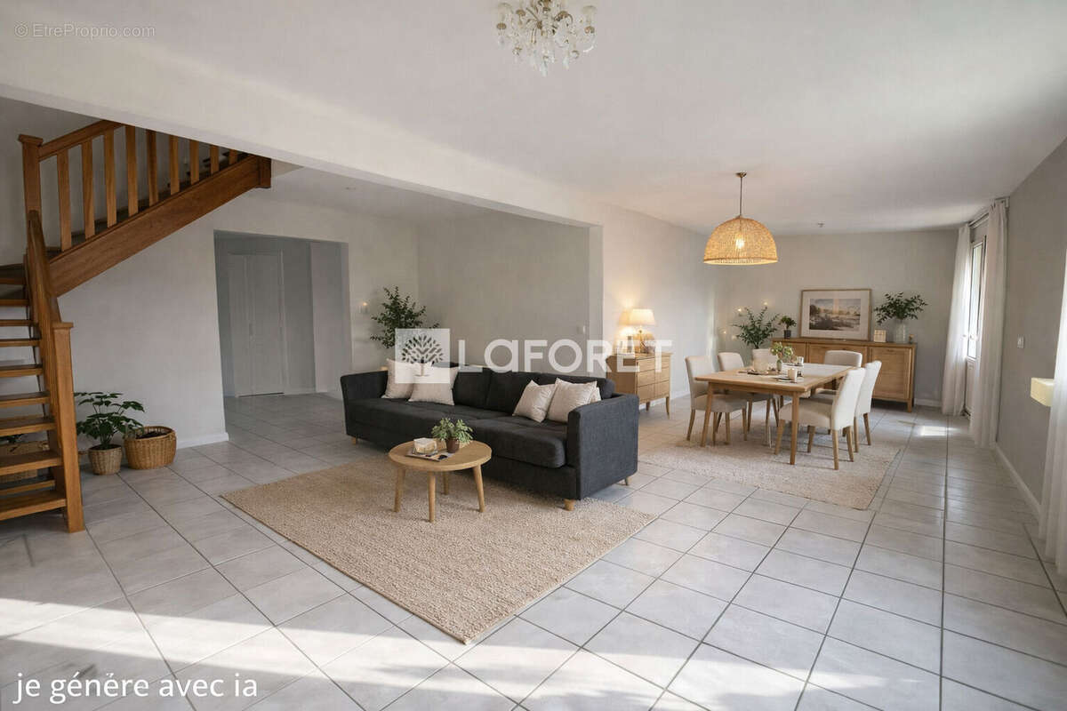 Maison à NOMMAY