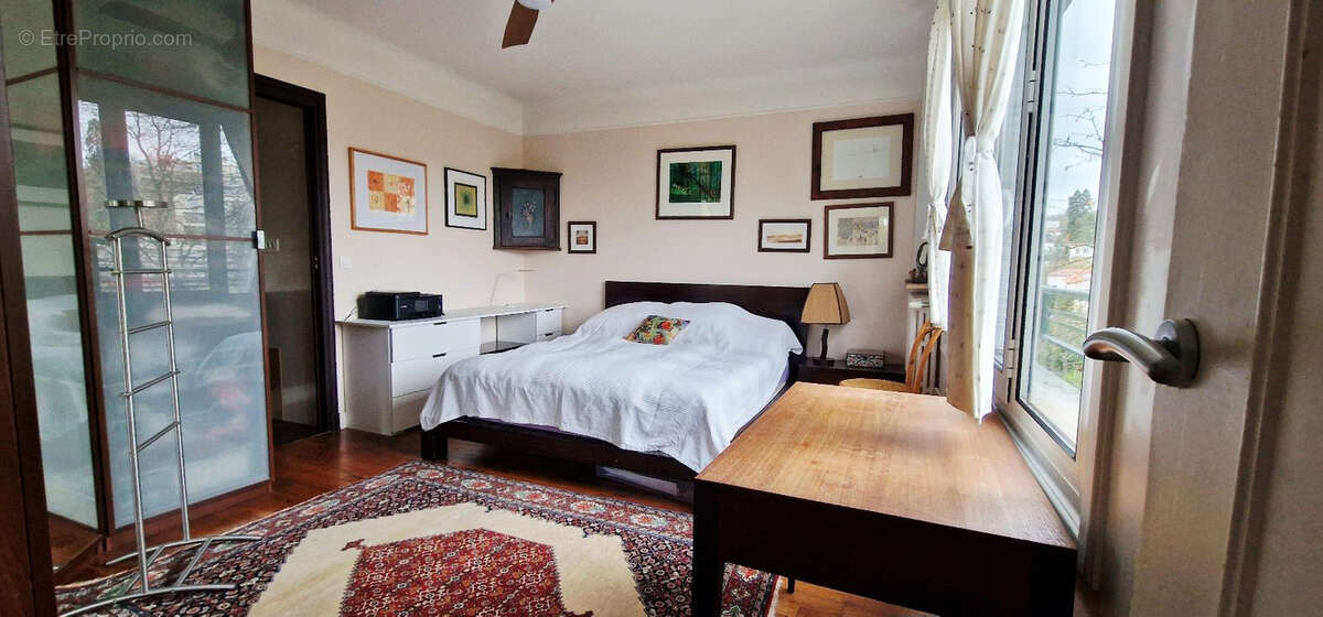 Appartement à SEVRES