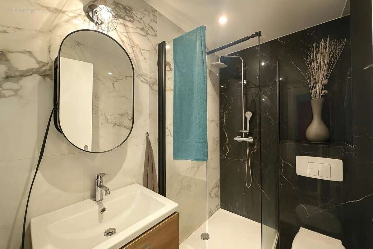 Appartement à SAINT-MAUR-DES-FOSSES