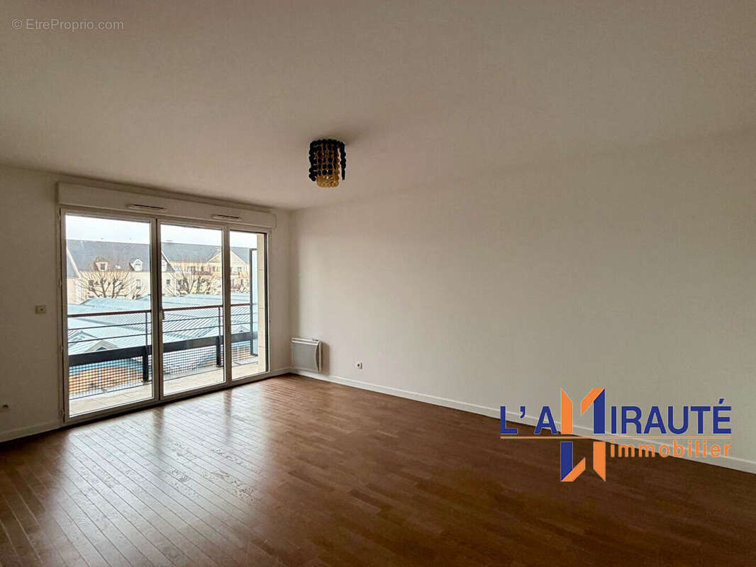 Appartement à MAISONS-LAFFITTE