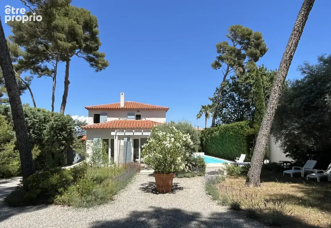 Villa d’architecte récente - photo 6