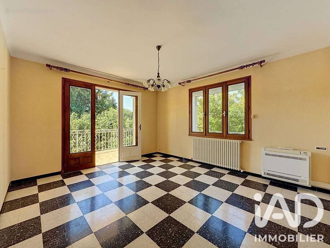 Photo 8 - Maison à LORIOL-DU-COMTAT
