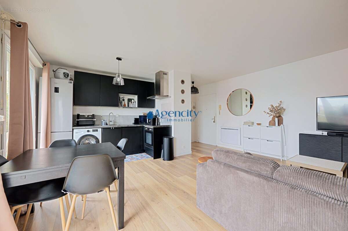 Appartement à CHELLES