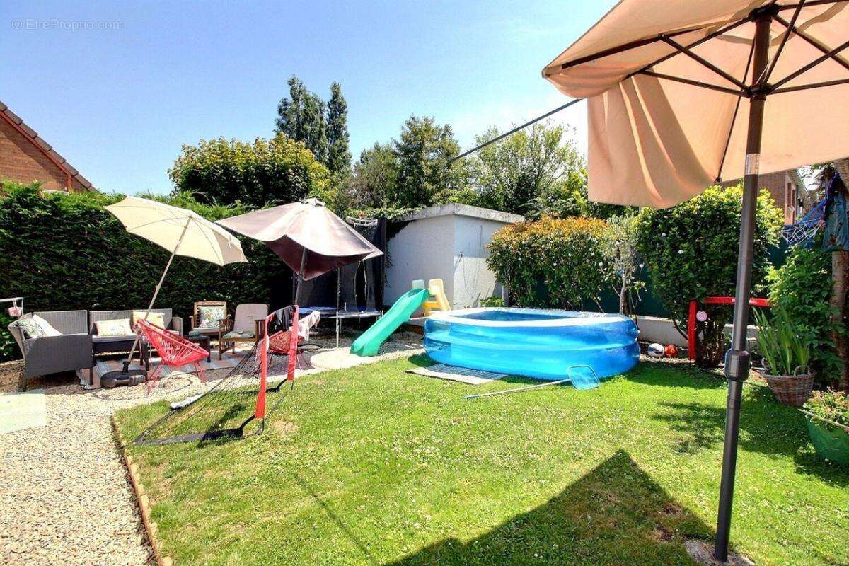 Maison - 4 chambres - garage - jardin - photo 5