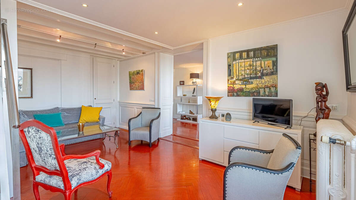 Appartement à AIX-LES-BAINS