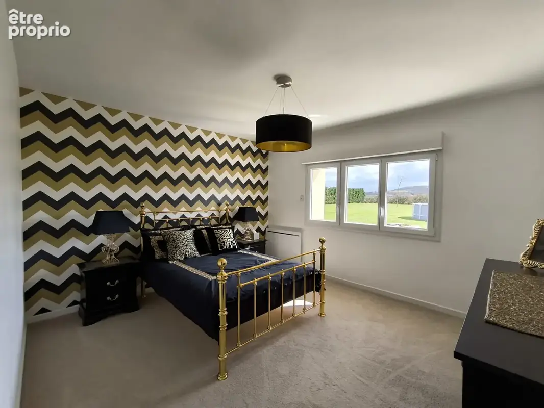 Etoile. maison de famille de 270 m2. renovee en totalite. modulable. parc clos de 5030 m2 - photo 16