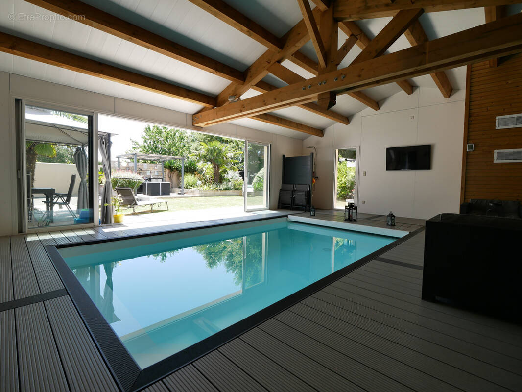 Maison à SAINT-CHRISTOPHE