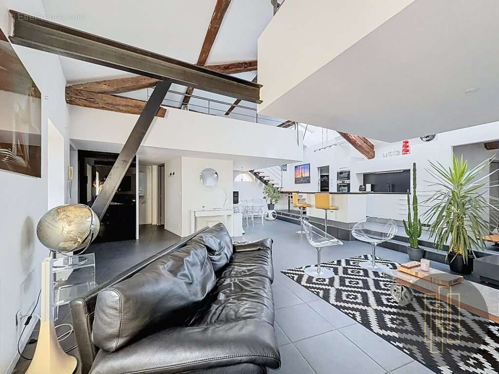 Appartement à VILLEFRANCHE-SUR-SAONE