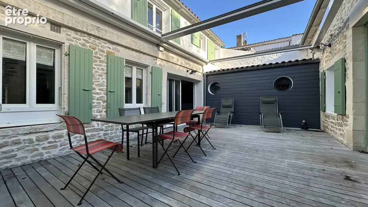 Maison 195 m² à La Flotte  - photo 3