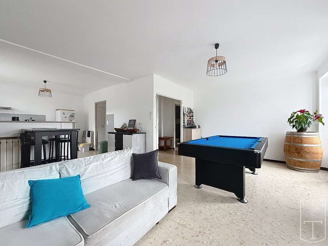 Appartement à RUOMS