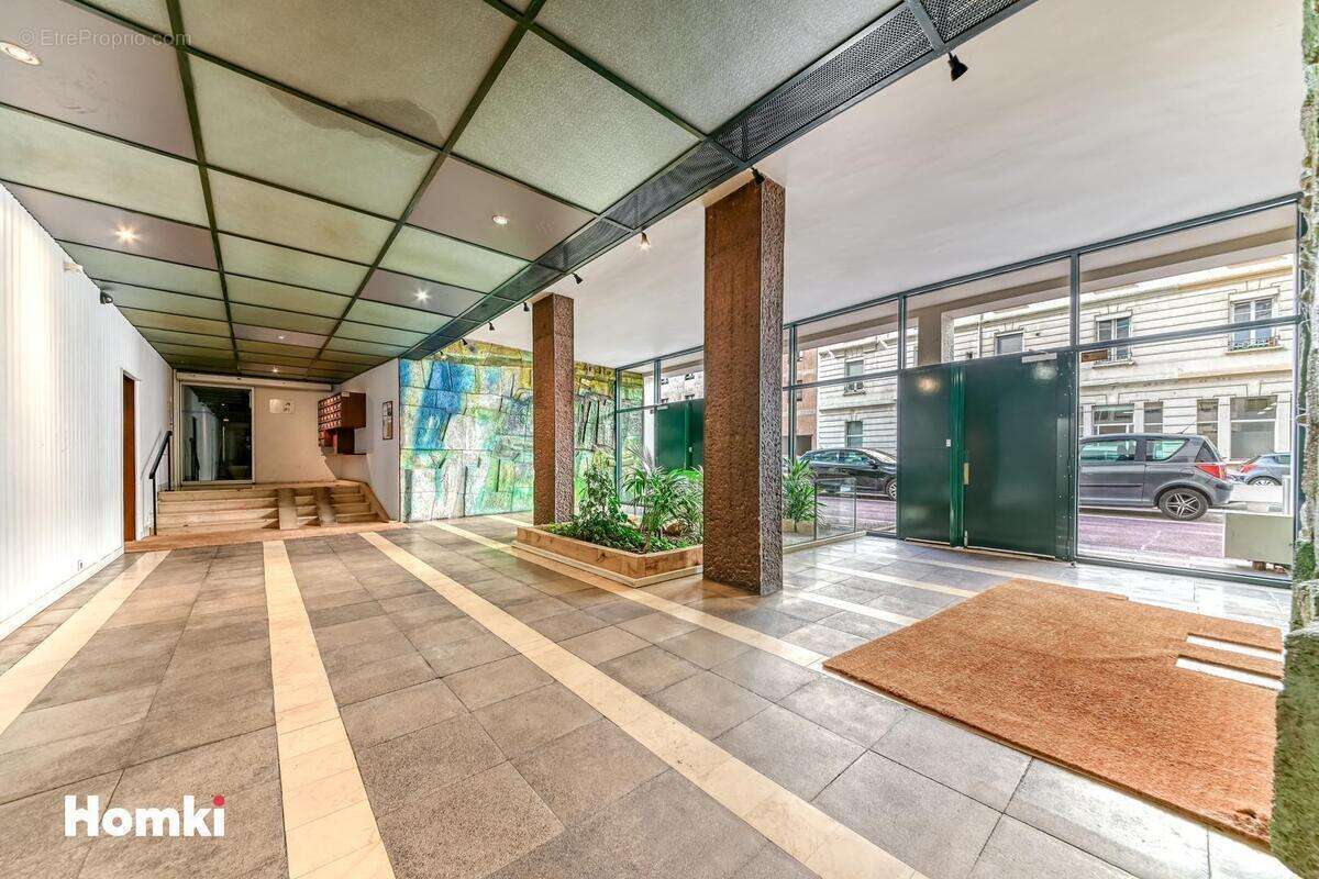 Appartement à LYON-6E