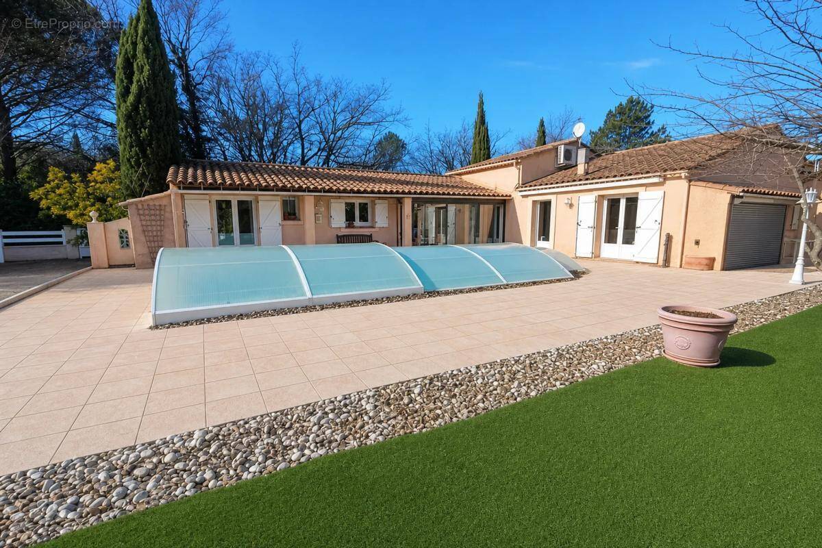 Maison à FORCALQUEIRET