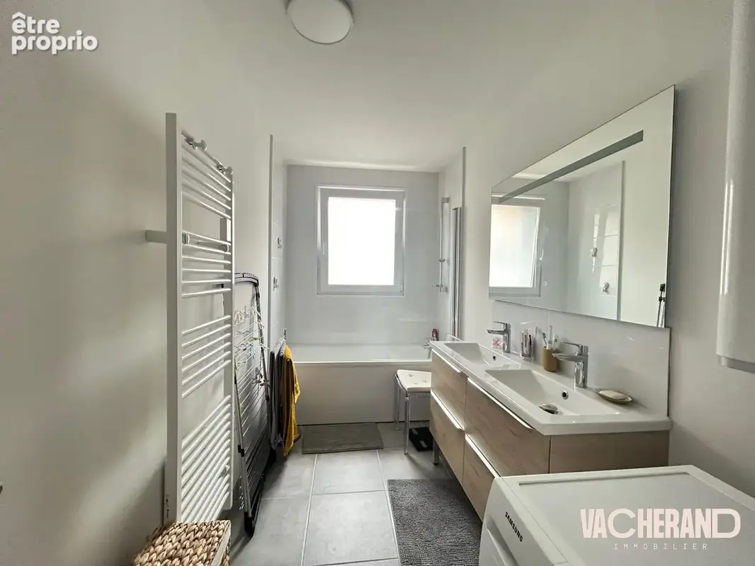 Appartement 3 pièces 77 m² à vendre à Lille (59000) - photo 3