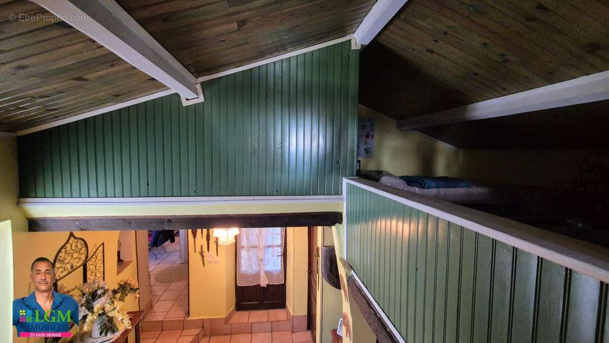 Maison à ROBIAC-ROCHESSADOULE