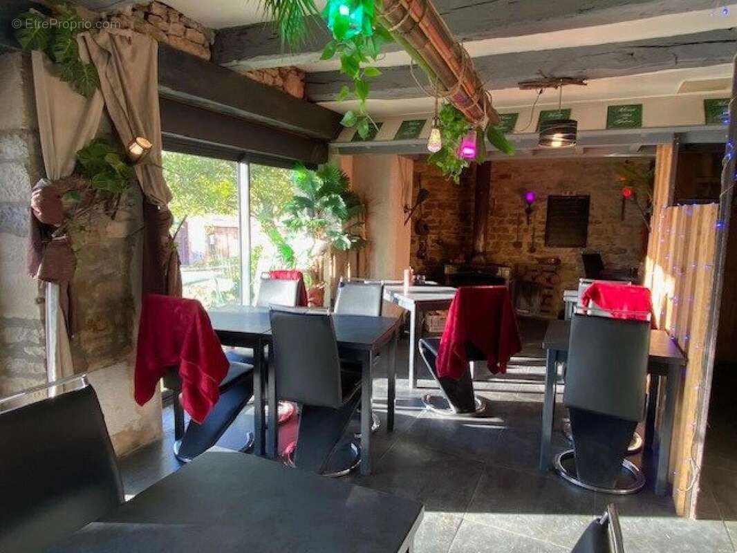 Photo 2 - Commerce à VILLENEUVE