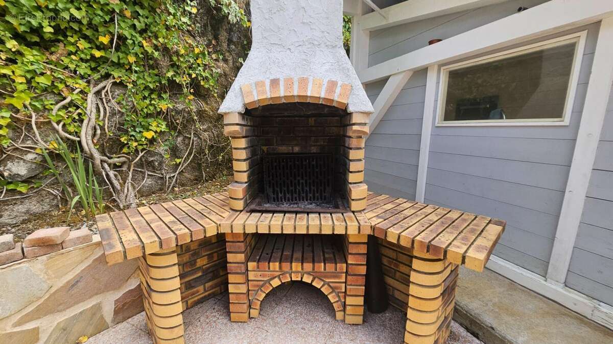 Maison à SAINT-JEOIRE-PRIEURE