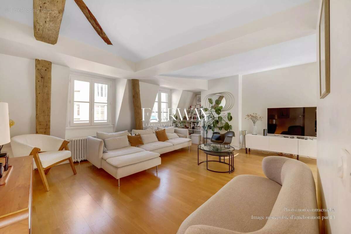 Appartement à PARIS-8E