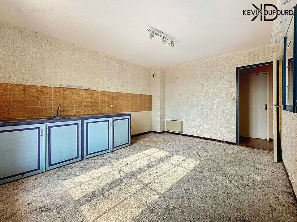 Maison à SAINT-LAURENT-SOUS-COIRON