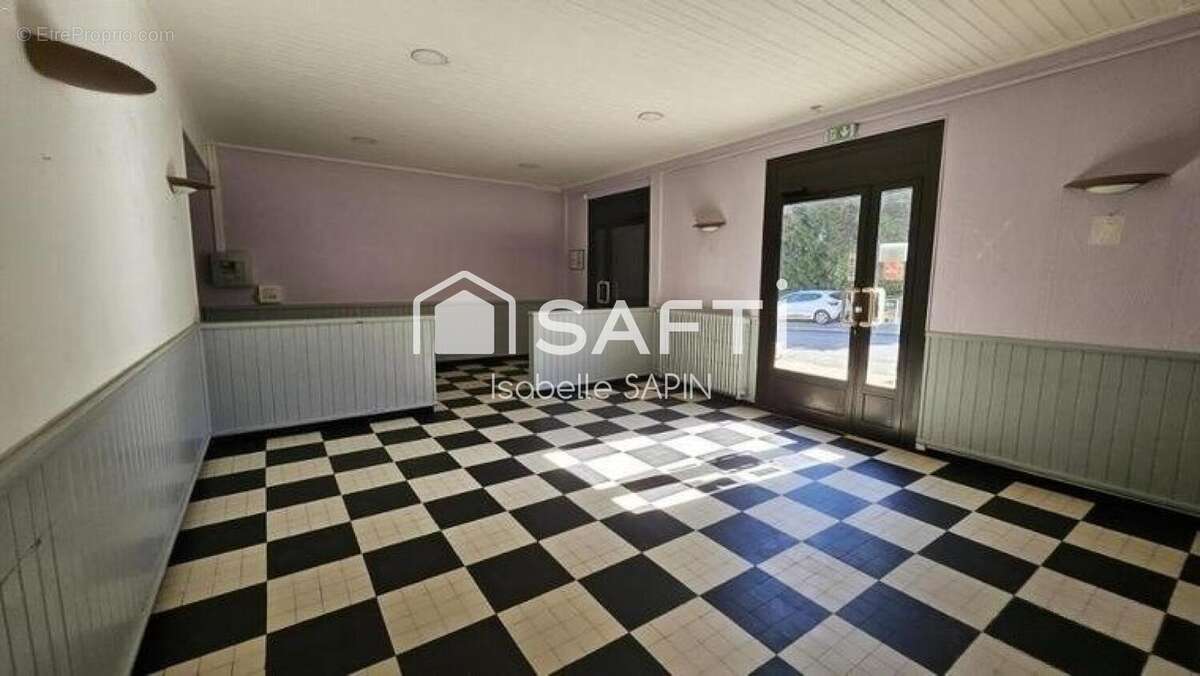 Photo 4 - Commerce à ANCHE