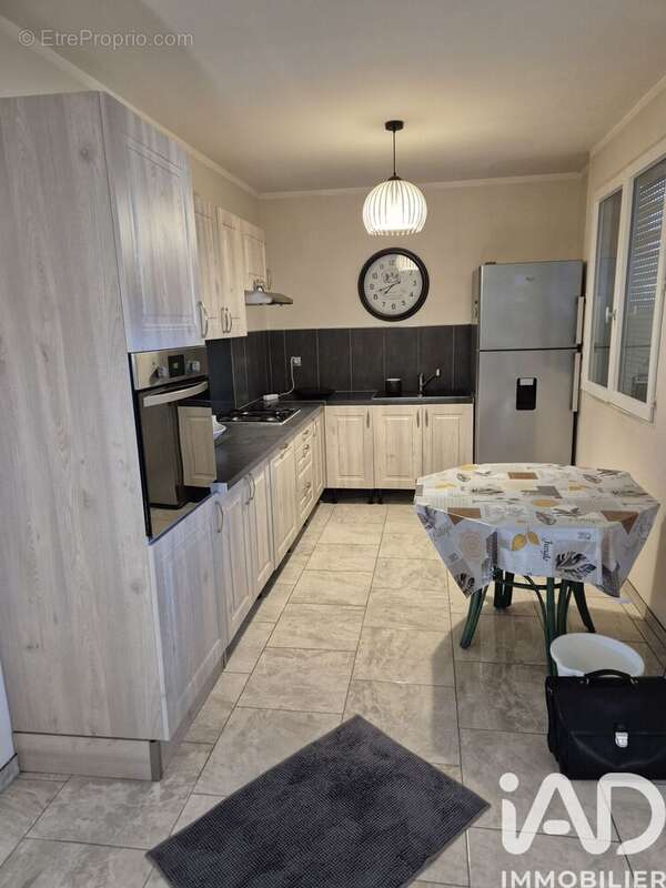 Photo 2 - Maison à MONTLUCON