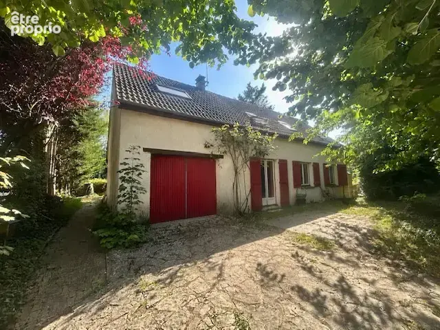 MARCOUSSIS - MAISON FAMILIALE de 6 Pièces - 130 M2 Habitables - Jardin verdoyant 660 M2 - Proche écoles - photo 20