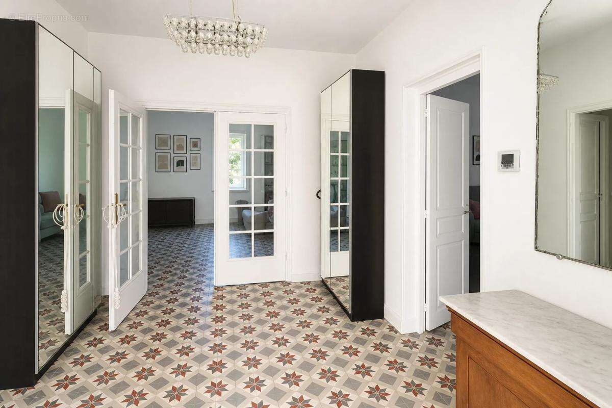 Maison de 12 pièces de 304 m² à Amélie-les-Bains - photo 19