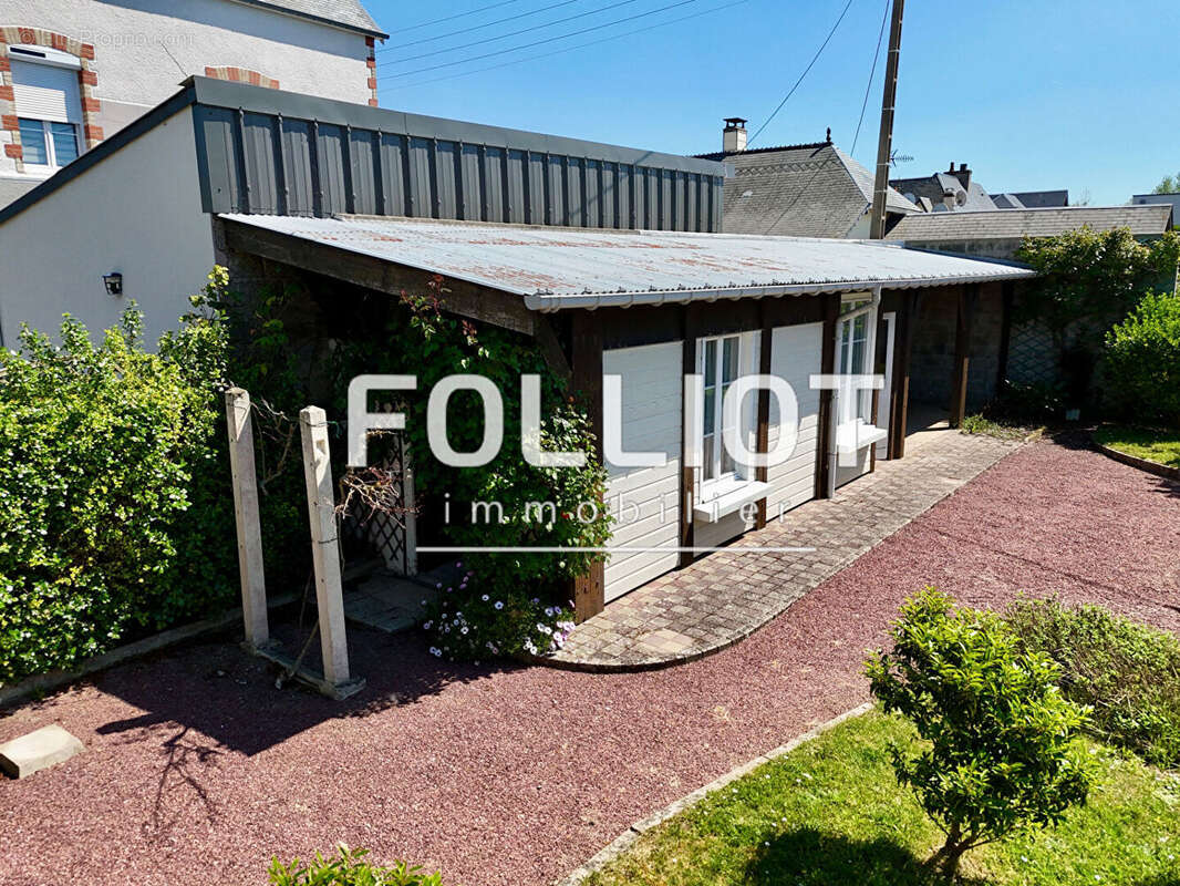 Maison à AGON-COUTAINVILLE