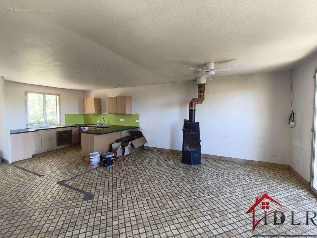 Maison à FONTAINE-LES-LUXEUIL