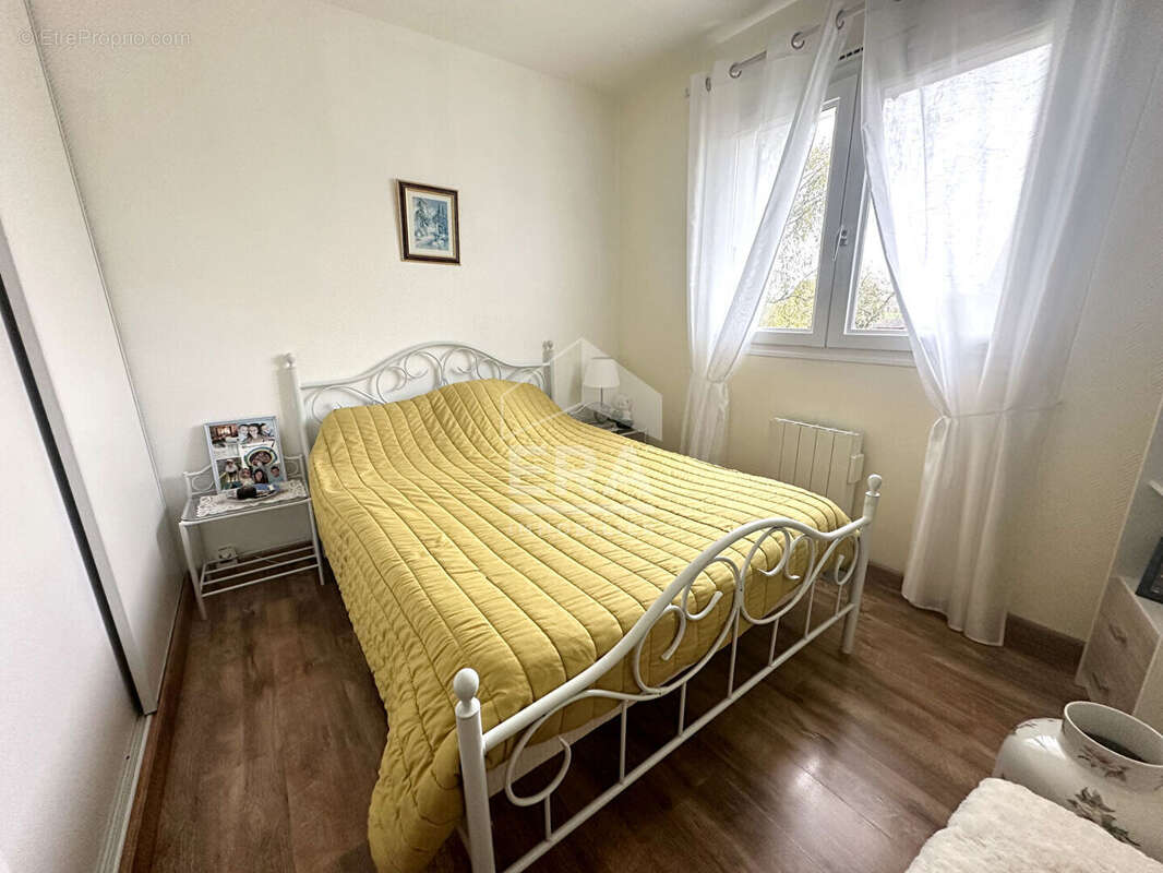 Maison à VARENNES-SUR-SEINE