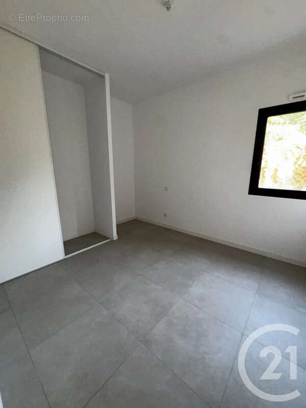 Appartement 68 m² à San-Martino-Di-Lota  - photo 8