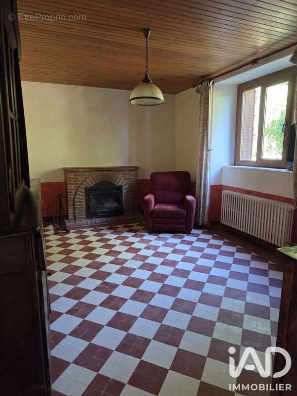 Photo 5