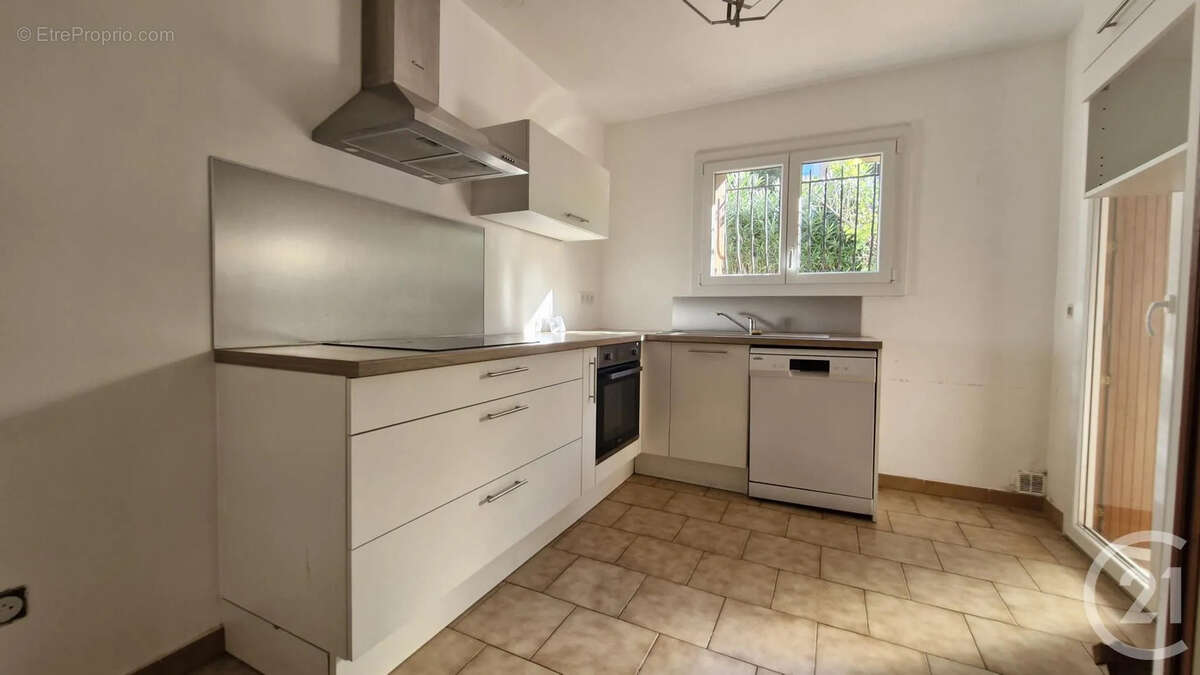 Maison à SIX-FOURS-LES-PLAGES