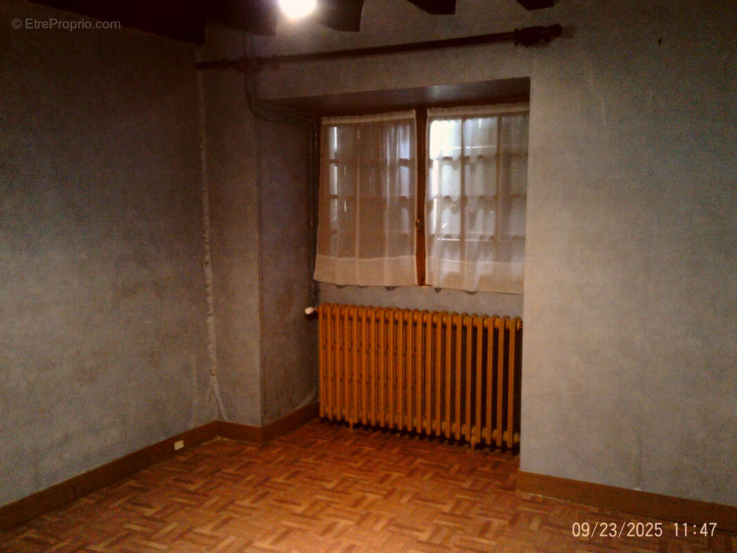 Maison à GARIGNY
