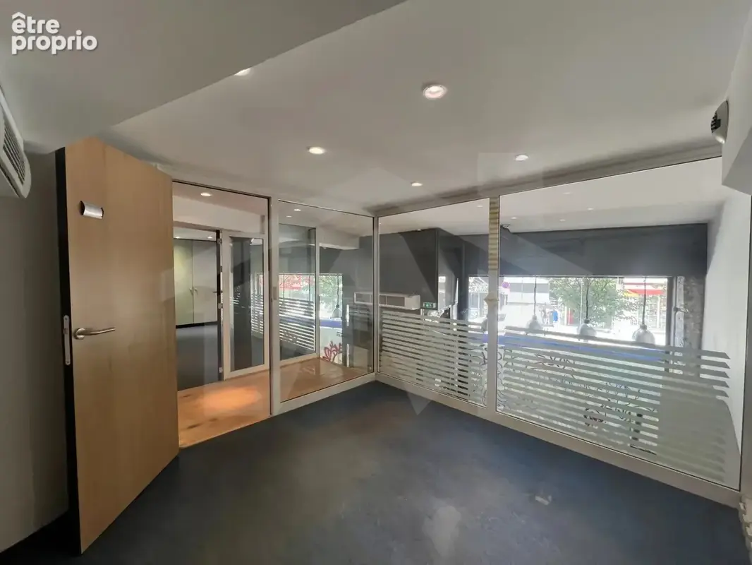 Local commercial cours berriat 191m2 - photo 16