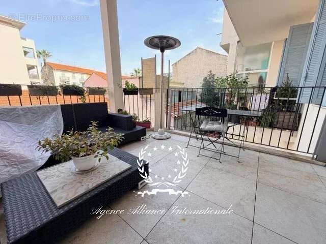 Appartement à CANNES