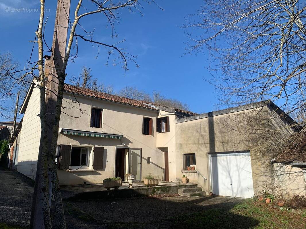 Maison à ALBAN